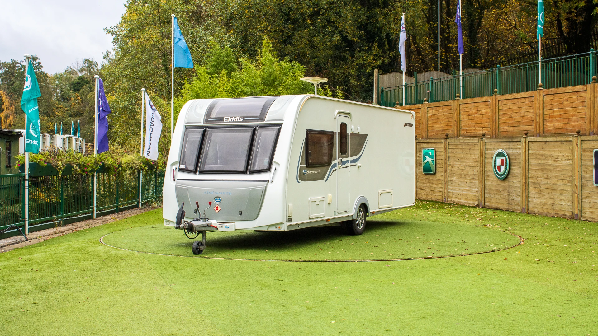 Elddis Chatsworth 554 2017