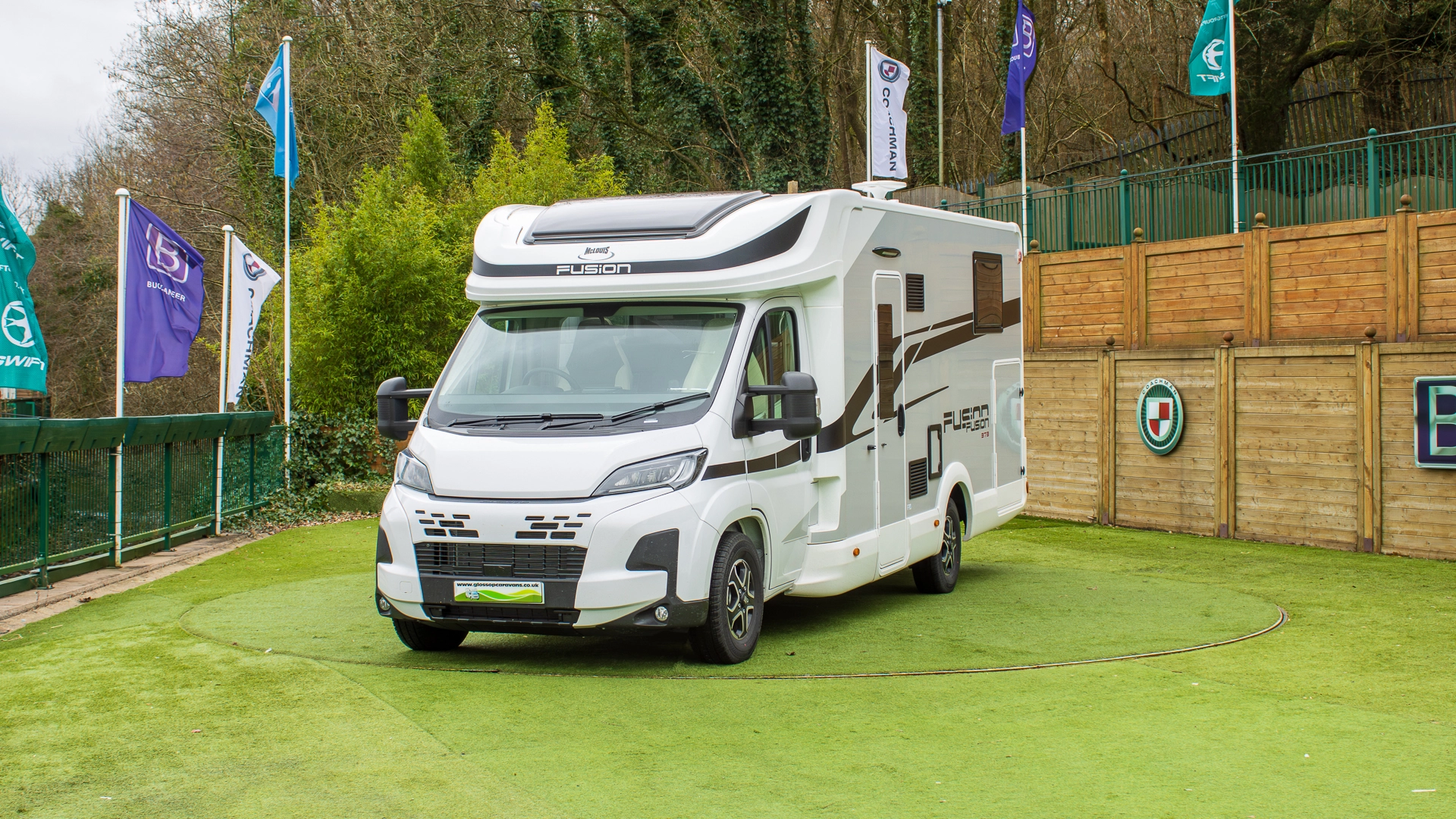 McLouis Fusion 373 2025