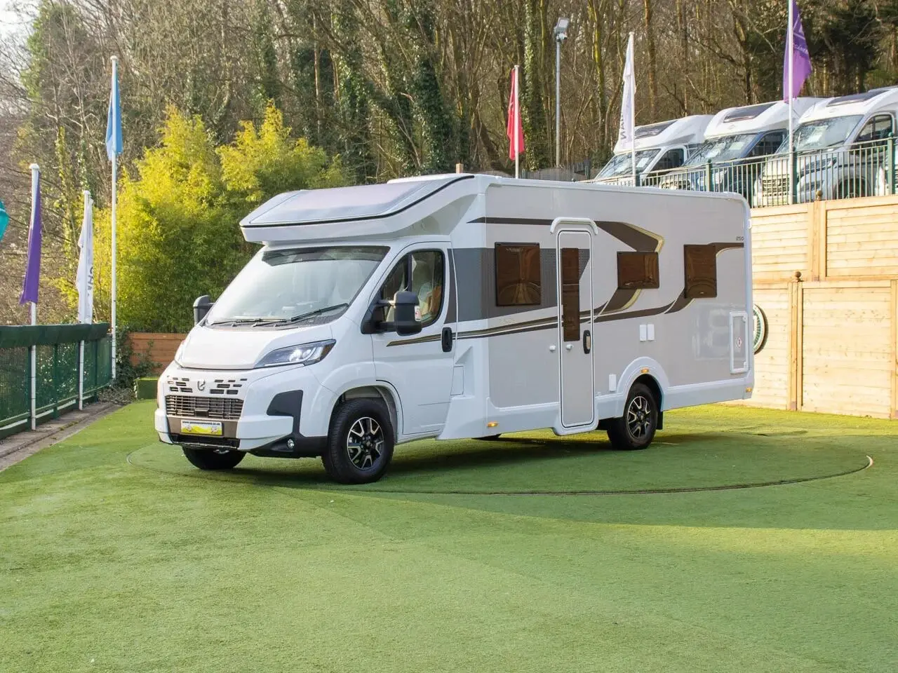 Elddis Avalon 250 2025